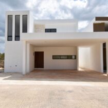 Casa en venta al norte de Mérida | Privada Tamora 238 | Conkal