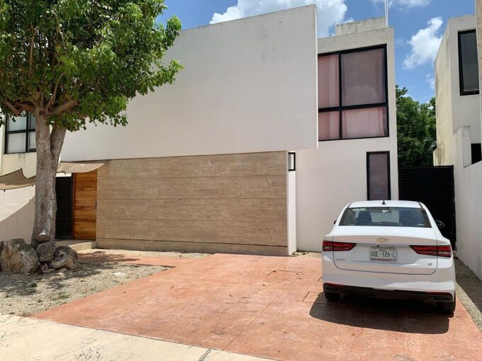 Casa en Venta al Norte de Mérida en Privada en zona de Conkal Yucatán