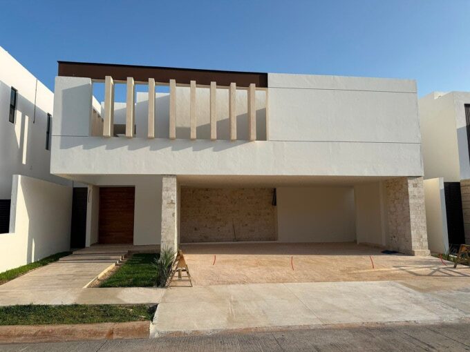 Casa en venta al norte de Mérida| Santa Gertrudis Copó| Privada Allegra C5